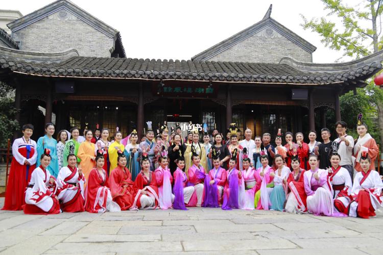 徐州國(guó)風(fēng),漢文化藝術(shù)演出,接待領(lǐng)導(dǎo)視察!