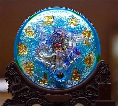 中國紅海玻璃文化藝術園--名副其實的“玻璃之都”_旅游_網
